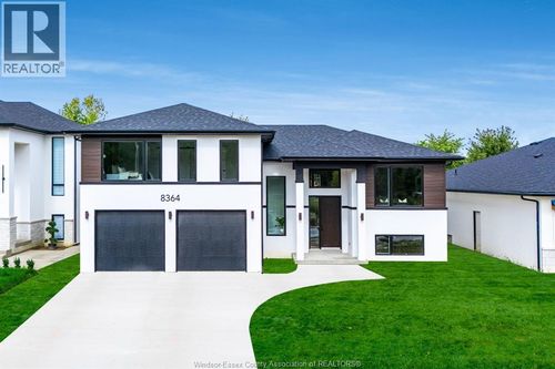 8319 Annie Ave, Mcgregor, ON, N0R1J0 | Card Image