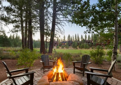 10240 Valmont Trl, Truckee, CA, 96161-2072 | Card Image