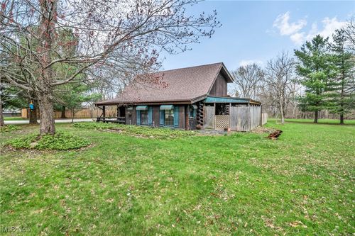 24455 Tryon Rd, Oakwood Village, OH, 44146-6036 | Card Image