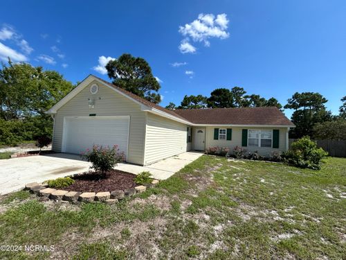 228 Cottontail Run, Newport, NC, 28570-9014 | Card Image