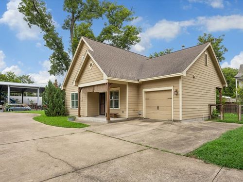 3211b-3211 Holton St, Austin, TX, 78702-4927 | Card Image