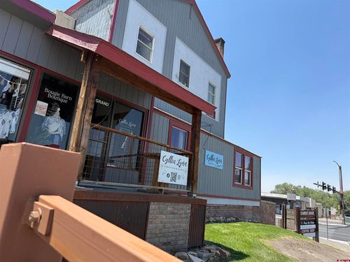 8-8 S Grand Ave, Montrose, CO, 81401-3438 | Card Image