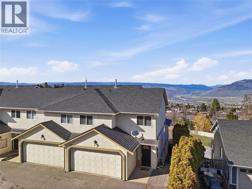 7-750 Dunrobin Dr, Kamloops, BC, V1S1X3 | Card Image