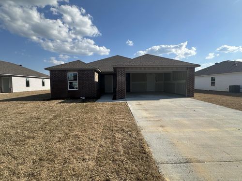 106 Powder River Dr, Beebe, AR, 72012-9811 | Card Image