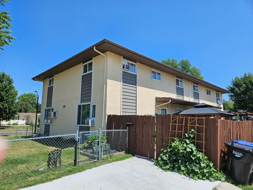 4-2939 8th St N, Fargo, ND, 58102-1481 | Card Image