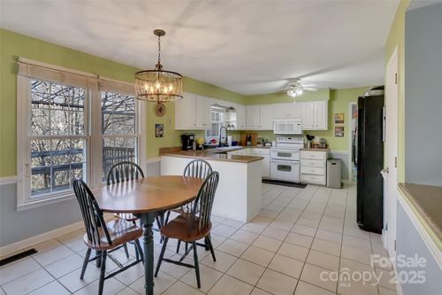 171 Carver Ln, Forest City, NC, 28043-9601 | Card Image