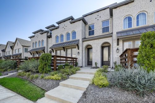 3708 Queen Rd, Sherman, TX, 75090-8915 | Card Image