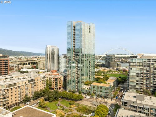 409-1075 Nw Northrup St, Portland, OR, 97209-3682 | Card Image