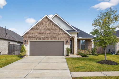 18830 Shadowfax Trl, Tomball, TX, 77377-3054 | Card Image