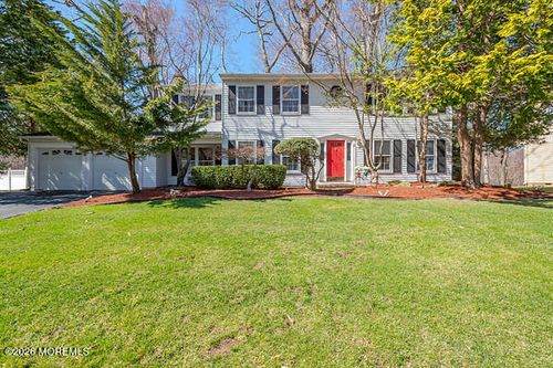 25 Whitney Dr, Marlboro, NJ, 07746-1249 | Card Image