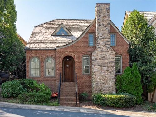 468 Frasier St Se, Marietta, GA, 30060-2269 | Card Image