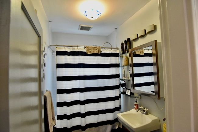 APT-3 - 14 Dawes St, Condo with 2 bedrooms, 1 bathrooms and null parking in Boston MA | Image 18