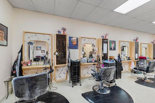 3155 S 76th Street, Milwaukee, WI, 53219 | Card Image