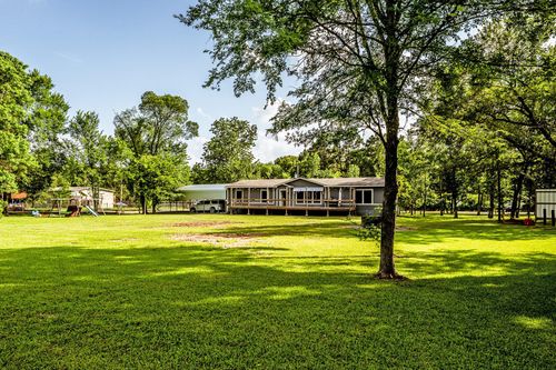 61 Kathryn Dr, Huntsville, TX, 77320-1379 | Card Image