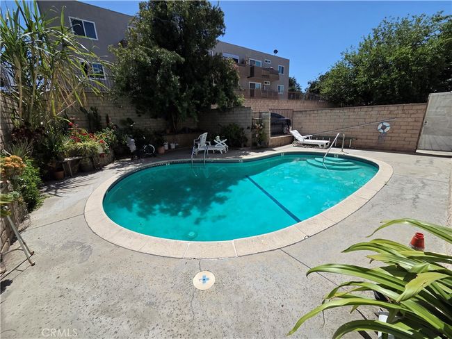 UNIT-3 - 9146 Tobias Ave, Townhouse with 3 bedrooms, 3 bathrooms and 2 parking in Panorama City CA | Image 26