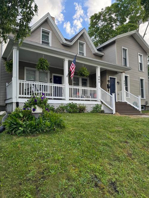 447 2nd Street, Manistee, MI, 49660 | Card Image