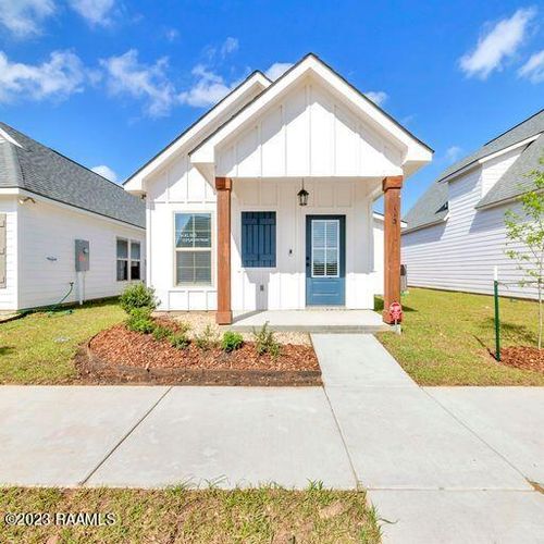 113 Sandstone Ave, Scott, LA, 70583-5374 | Card Image