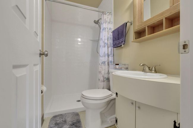 6871 Ardelle Dr, House other with 3 bedrooms, 3 bathrooms and null parking in Reynoldsburg OH | Image 33