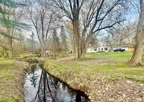 6215 S Graham Rd, Saint Charles, MI, 48655-9536 | Card Image