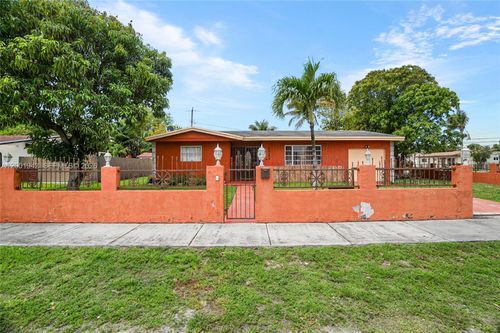 20154 Nw 12th Pl, Miami Gardens, FL, 33169-2758 | Card Image