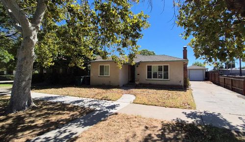 1032 9th Street, Los Banos, CA, 93635 | Card Image