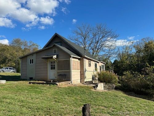 2400 Hidden Valley Road Ne, Corydon, IN, 47112 | Card Image