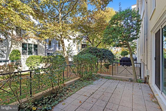 42 G St Sw, Townhouse with 2 bedrooms, 3 bathrooms and null parking in WASHINGTON DC | Image 31