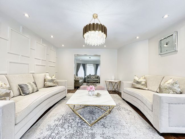 142 Bowles Dr, House other with 5 bedrooms, 4 bathrooms and 4 parking in Ajax ON | Image 12