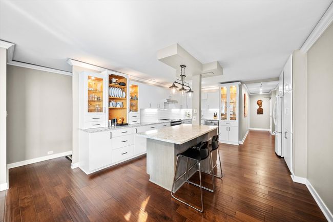 APT-1409 - 1850 N Clark St, Condo with 3 bedrooms, 3 bathrooms and 2 parking in CHICAGO IL | Image 10