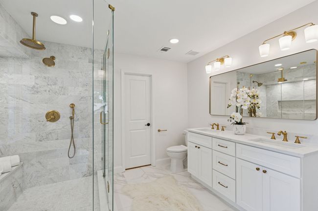 140 Cedarcrest Ln, House other with 4 bedrooms, 3 bathrooms and null parking in Double Oak TX | Image 7