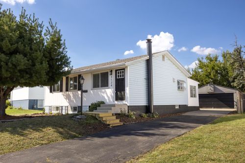 3124 Musket Ridge Dr, Columbus, OH, 43223-3557 | Card Image
