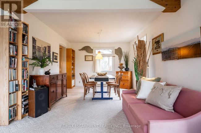 754 Concession 8 W, House other with 5 bedrooms, 2 bathrooms and 8 parking in Puslinch ON | Image 16