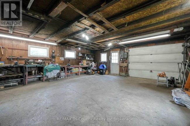 985 Norfolk County Rd 28, House other with 3 bedrooms, 2 bathrooms and 27 parking in Langton ON | Image 43