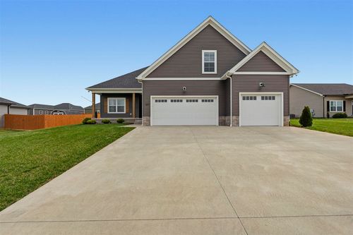 1211 Fredricksburg St, Franklin, KY, 42134-2465 | Card Image