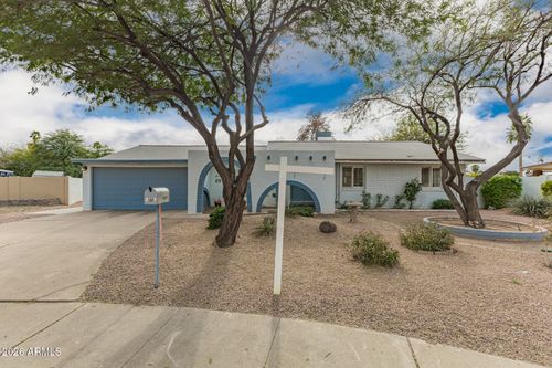 3541 E Dahlia Dr, Phoenix, AZ, 85032-7266 | Card Image