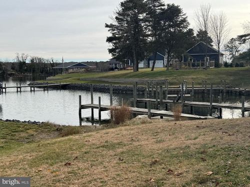 610 Rolling Hills Rd, SOLOMONS, MD, 20688-4060 | Card Image