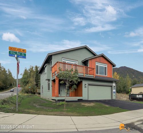9545 Grey Owl Way, Eagle River, AK, 99577-8828 | Card Image