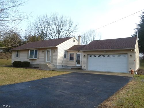72 Kennedy Rd, Green Twp, NJ, 07821-2313 | Card Image