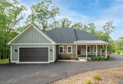 329 Carrsbrook Dr, CHARLOTTESVILLE, VA, 22901-1005 | Card Image