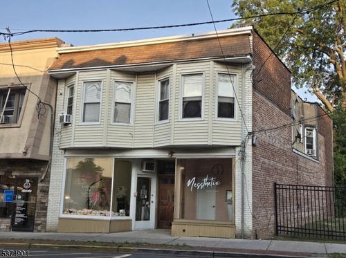 232 Stuyvesant Ave, Lyndhurst, NJ, 07071-1731 | Card Image