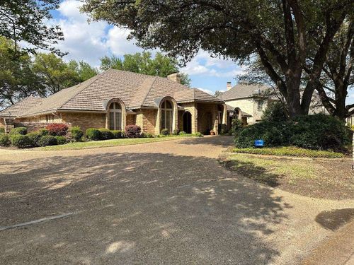 5321 Bent Tree Drive, Dallas, TX, 75248 | Card Image