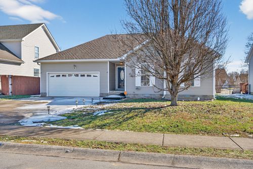 3693 Jot Dr, Clarksville, TN, 37040-5777 | Card Image