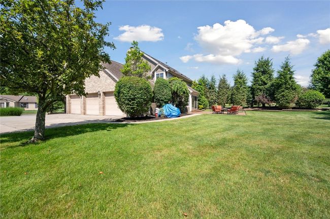 205 Elmhurst Circle, House other with 4 bedrooms, 4 bathrooms and 3 parking in Cranberry Twp PA | Image 48