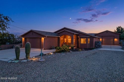 2310 W Calle Grato, Oracle, AZ, 85623-7039 | Card Image