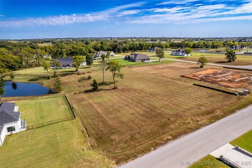 10957 S 218th East Eastavenue, Broken Arrow, OK, 74014 | Card Image