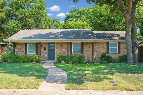 731 E Cherry St, Duncanville, TX, 75116-4014 | Card Image