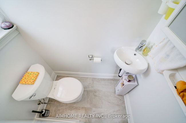 221 St Lawrence St, House other with 4 bedrooms, 3 bathrooms and 3 parking in Whitby ON | Image 26