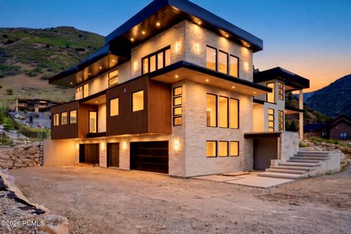 4029 E Canyon Estate Dr, Cottonwood Heights, UT, 84121-1239 | Card Image