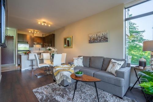 305-2345 Madison Ave, Burnaby, BC, V5C0B4 | Card Image