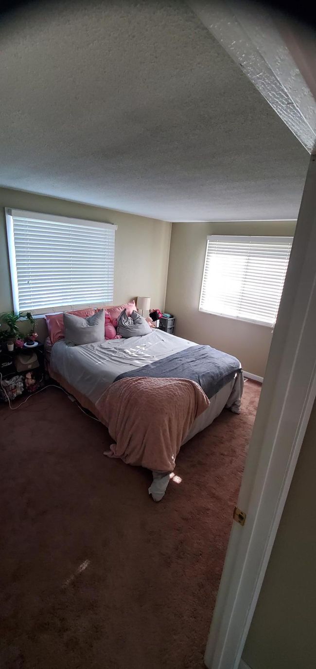 bed 2 | Image 12